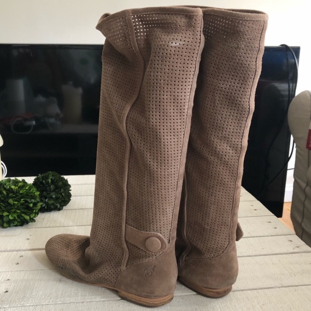 Sam Edelman Tan Suede Boots